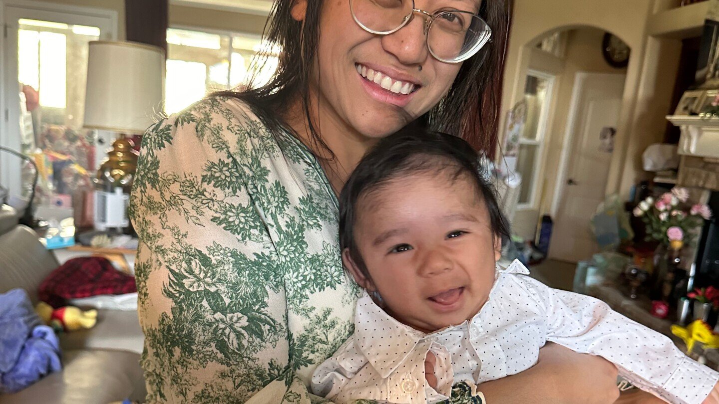 ‘the-best-gift-ever’:-baby-is-born-after-the-rarest-of-pregnancies,-defying-all-odds