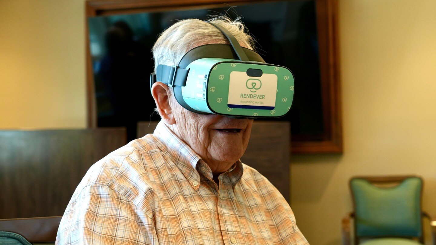 virtual-reality-opens-doors-for-older-people-to-build-closer-connections-in-real-life
