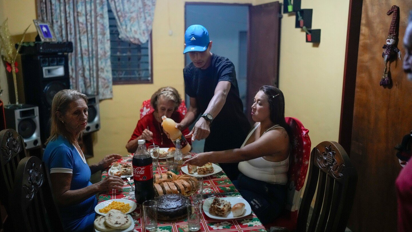 a-venezuelan-family’s-christmas:-from-the-american-dream-to-poverty
