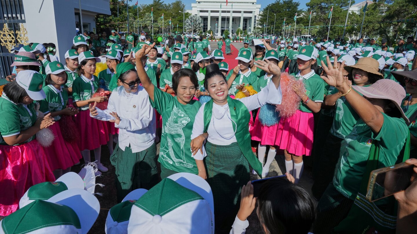 myanmar-celebrara-su-1ra-eleccion-general-en-5-anos-mientras-aumenta-la-critica-al-gobierno-militar