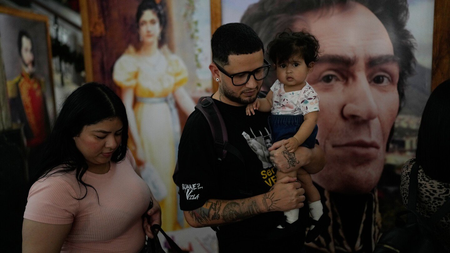 venezuelan-migrants-sent-to-el-salvador-demand-justice-after-us-judge-ruling