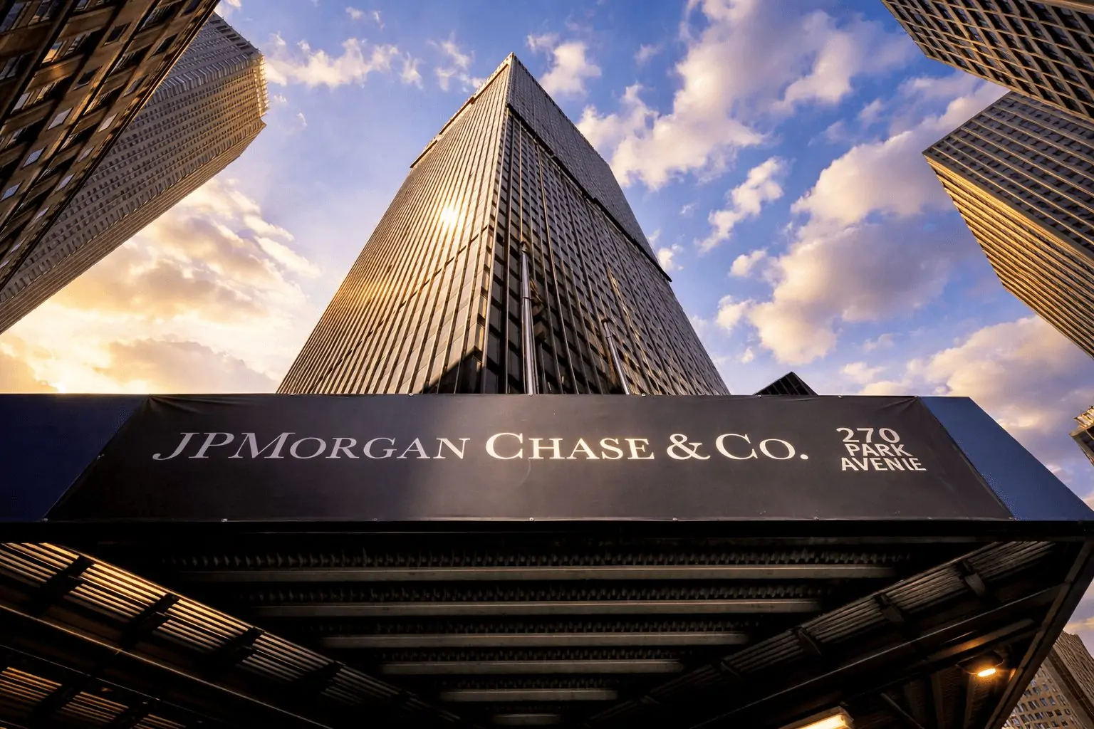 jpmorgan-chase-(jpm)-stock-near-record-levels-into-year-end:-what’s-driving-the-rally,-key-news,-and-what-to-watch-before-the-next-market-session