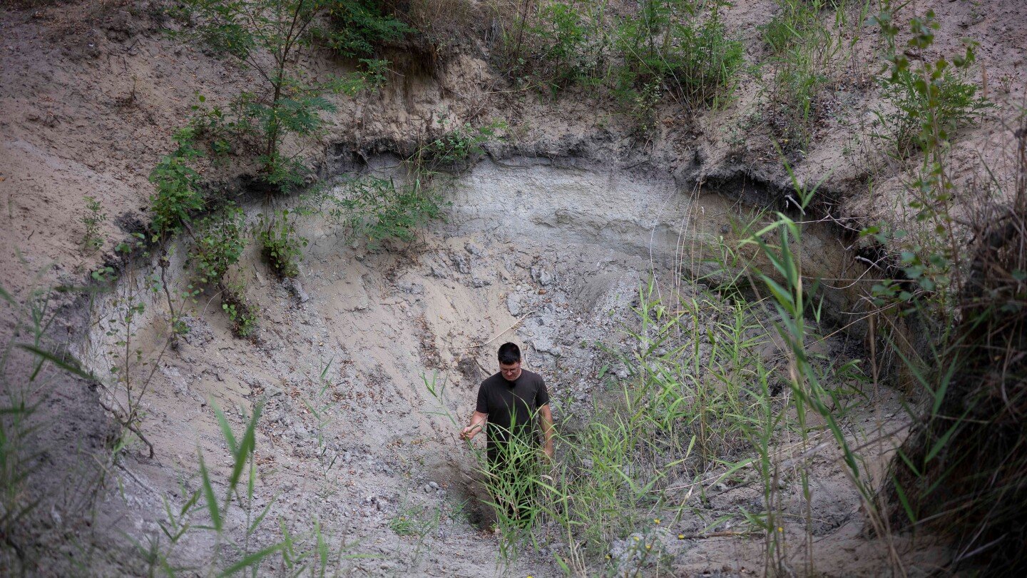 hungary’s-‘water-guardian’-farmers-fight-back-against-desertification