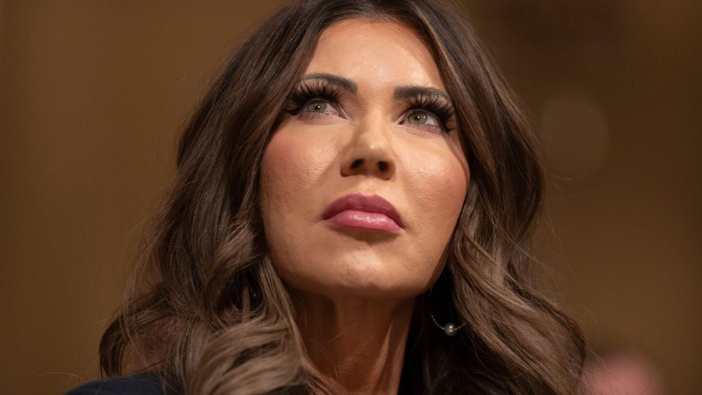 homeland-security-says-a-fraud-investigation-is-underway-in-minneapolis