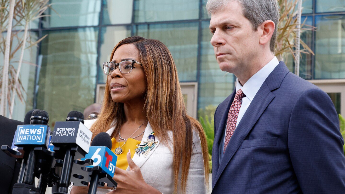 florida-congresswoman-accused-of-stealing-covid-funds-maintains-innocence