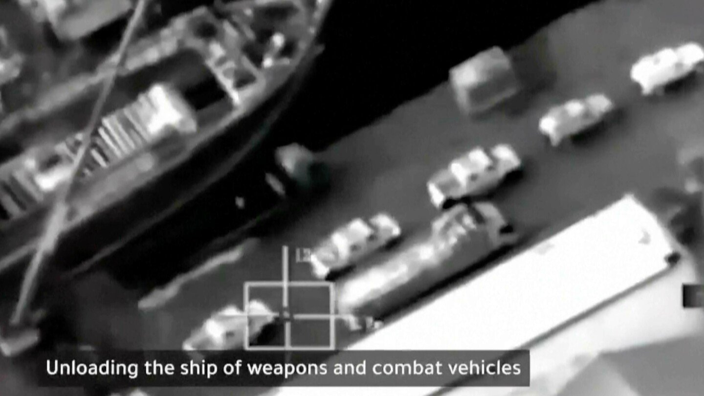 saudi-arabia-bombs-yemen-over-shipment-of-weapons-for-separatists-that-arrived-from-uae