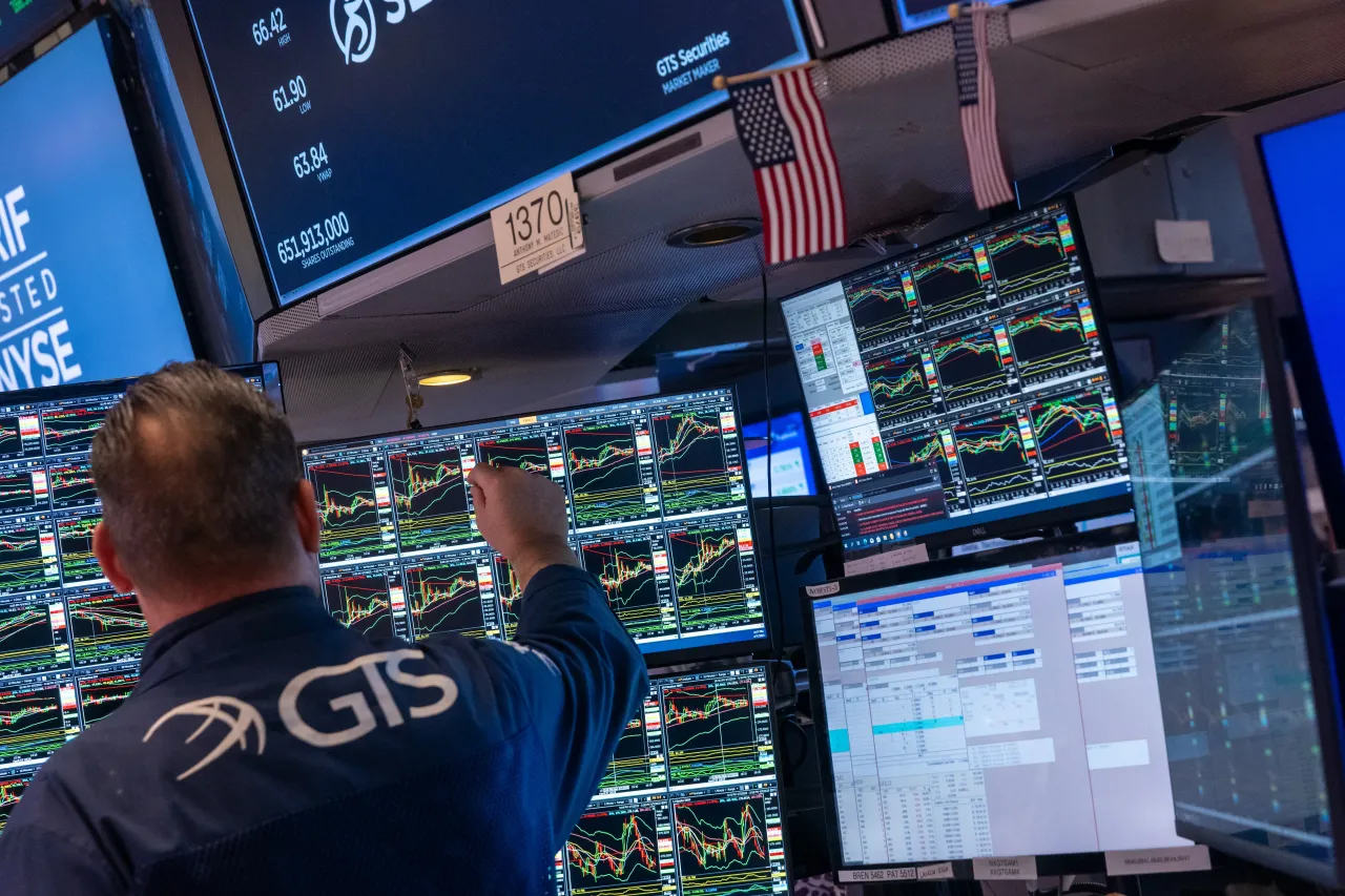 is-the-stock-market-open-on-dec-31?-here-are-nyse,-nasdaq-trading-hours-on-new-year’s-eve