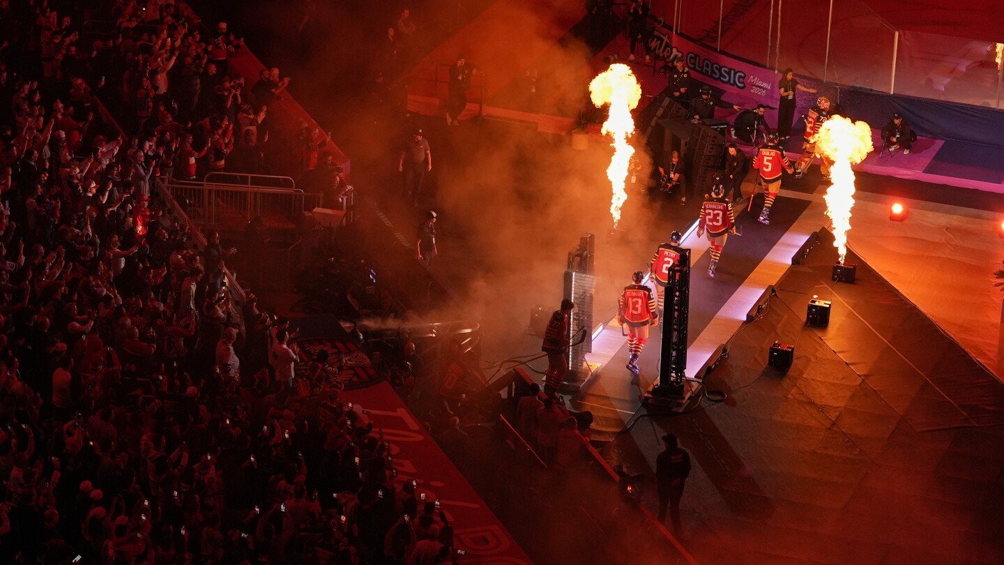 panthers-and-rangers-play-outdoor-hockey-game-in-miami,-replete-with-snow-and-fire