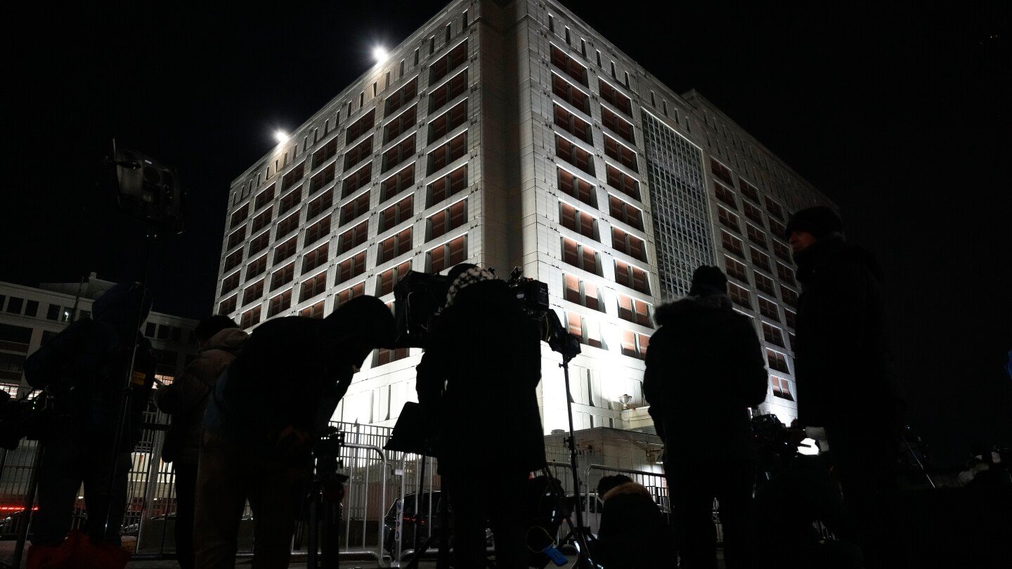 how-cocaine-and-corruption-led-to-the-indictment-of-maduro