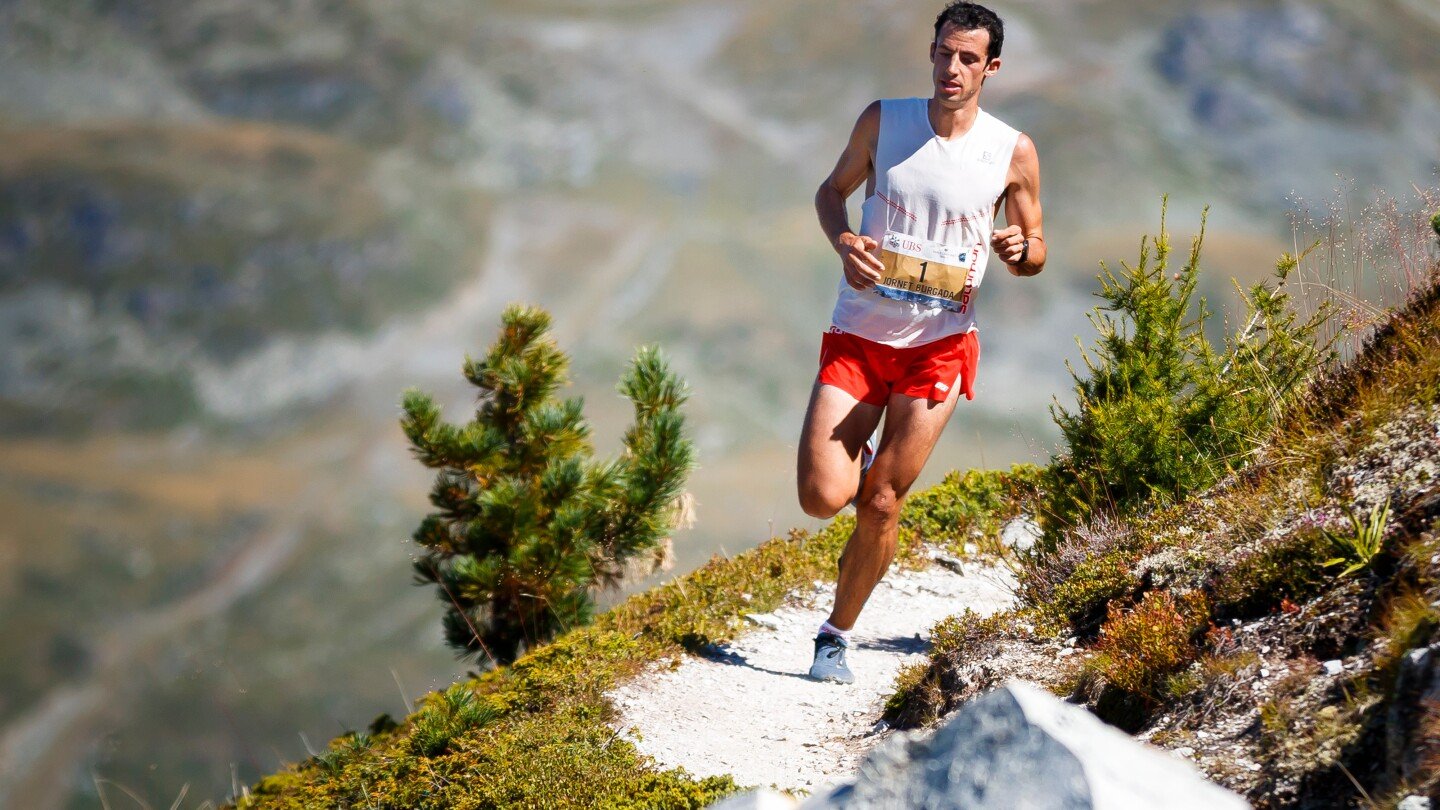 trail-running-legend-kilian-jornet-advises-beginners-to-enjoy-the-view-and-go-easy
