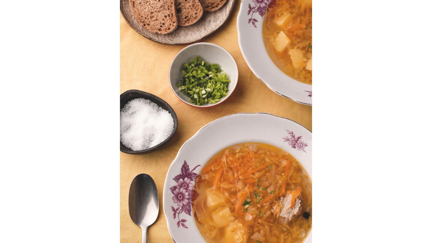 the-secret-to-this-ukrainian-soup?-it’s-all-in-the-sauerkraut
