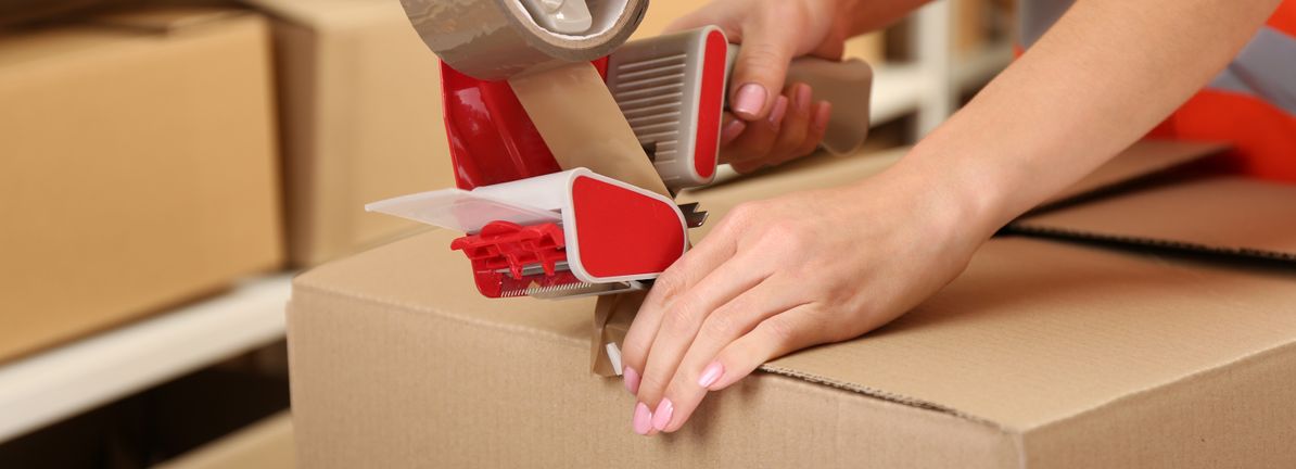 top-uk-dividend-stocks-featuring-macfarlane-group-and-two-more