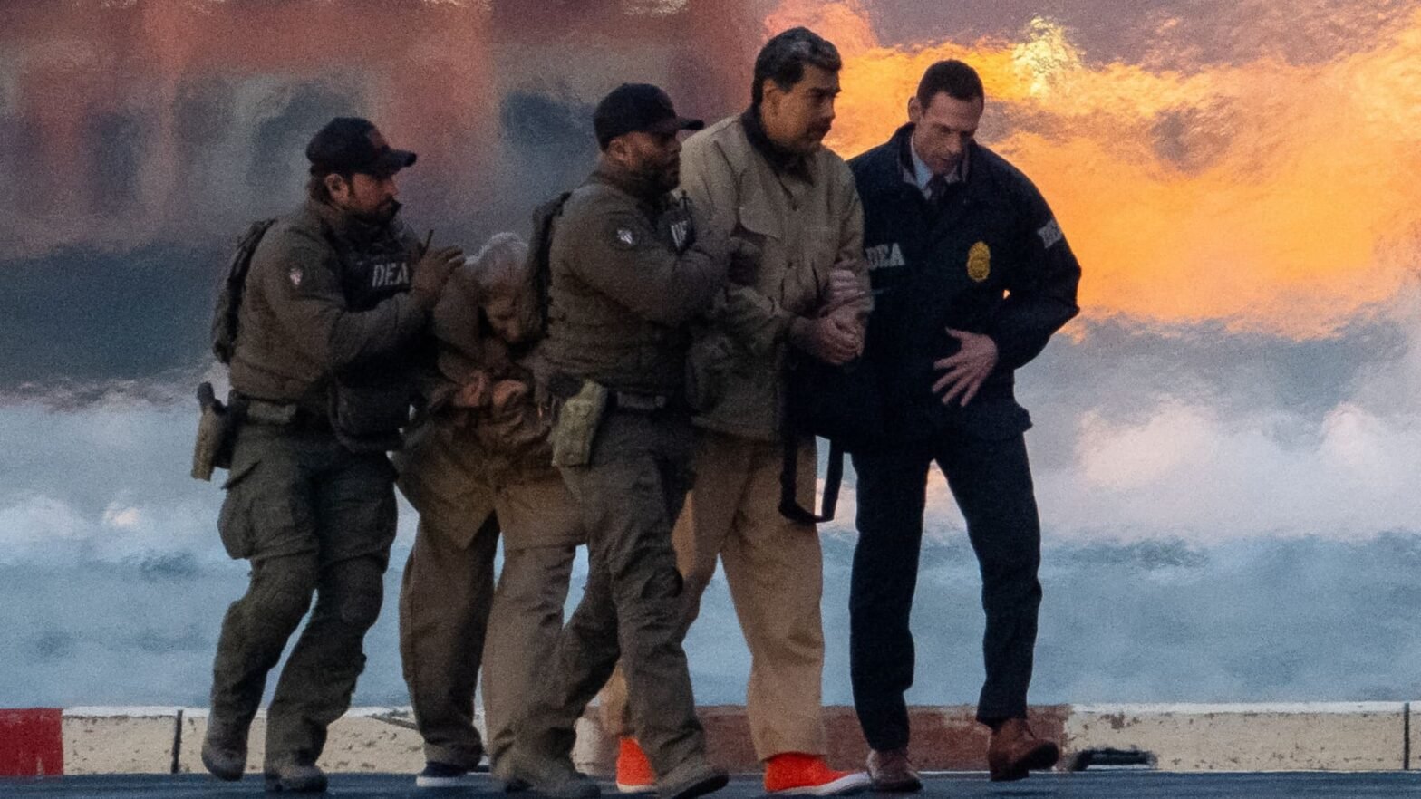 maduro-pleads-not-guilty,-nvidia’s-robotaxi-play,-jpmorgan’s-‘secret-sauce’-and-more-in-morning-squawk