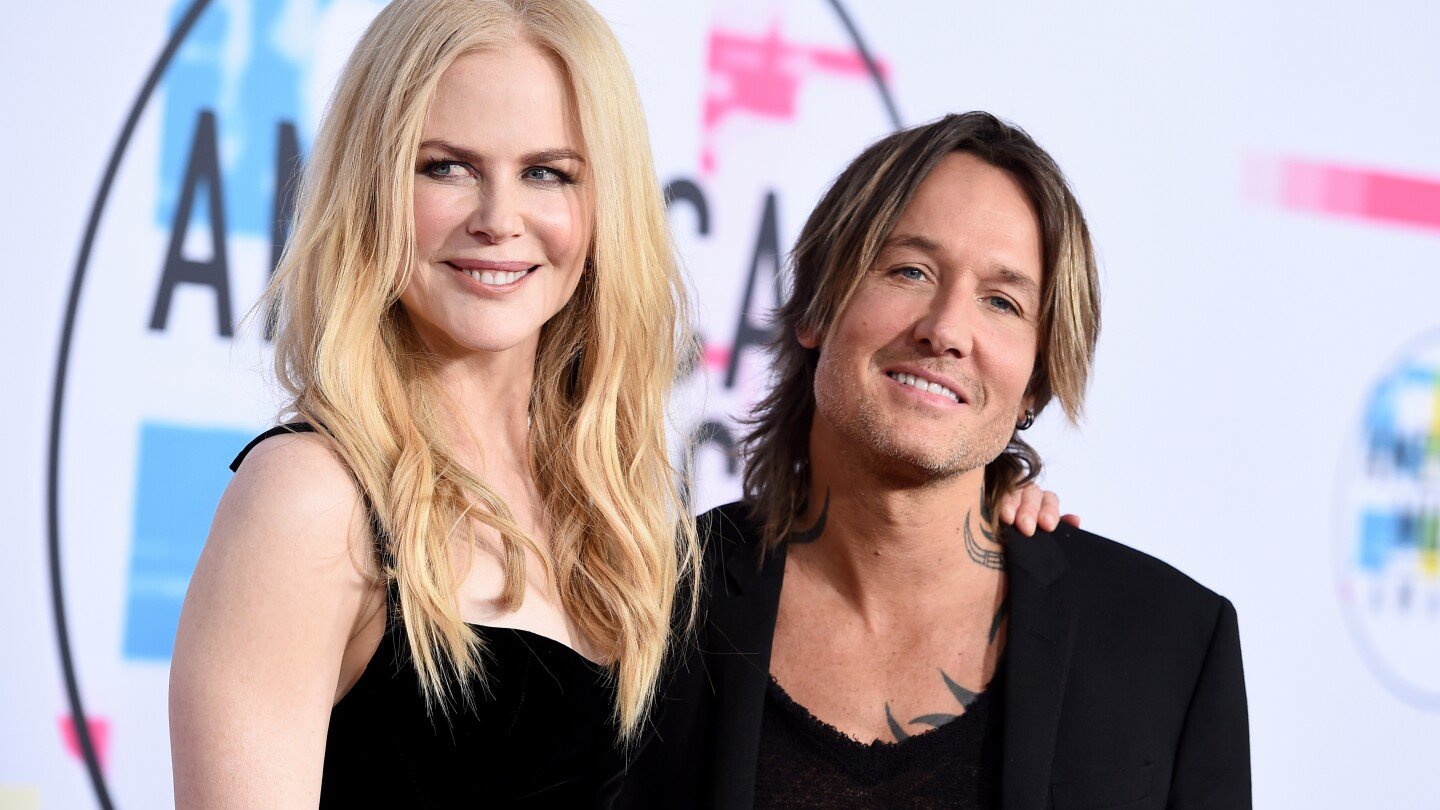nicole-kidman-and-keith-urban-are-officially-divorced-after-19-years-of-marriage