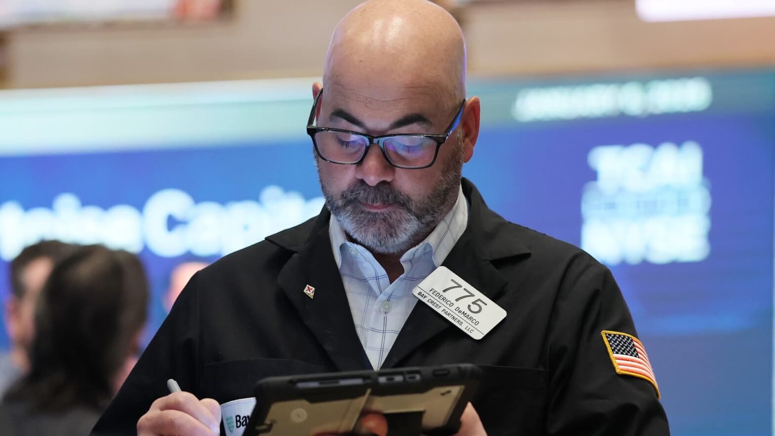 stock-futures-are-little-changed-after-s&p-500,-dow-retreat-from-record-highs:-live-updates