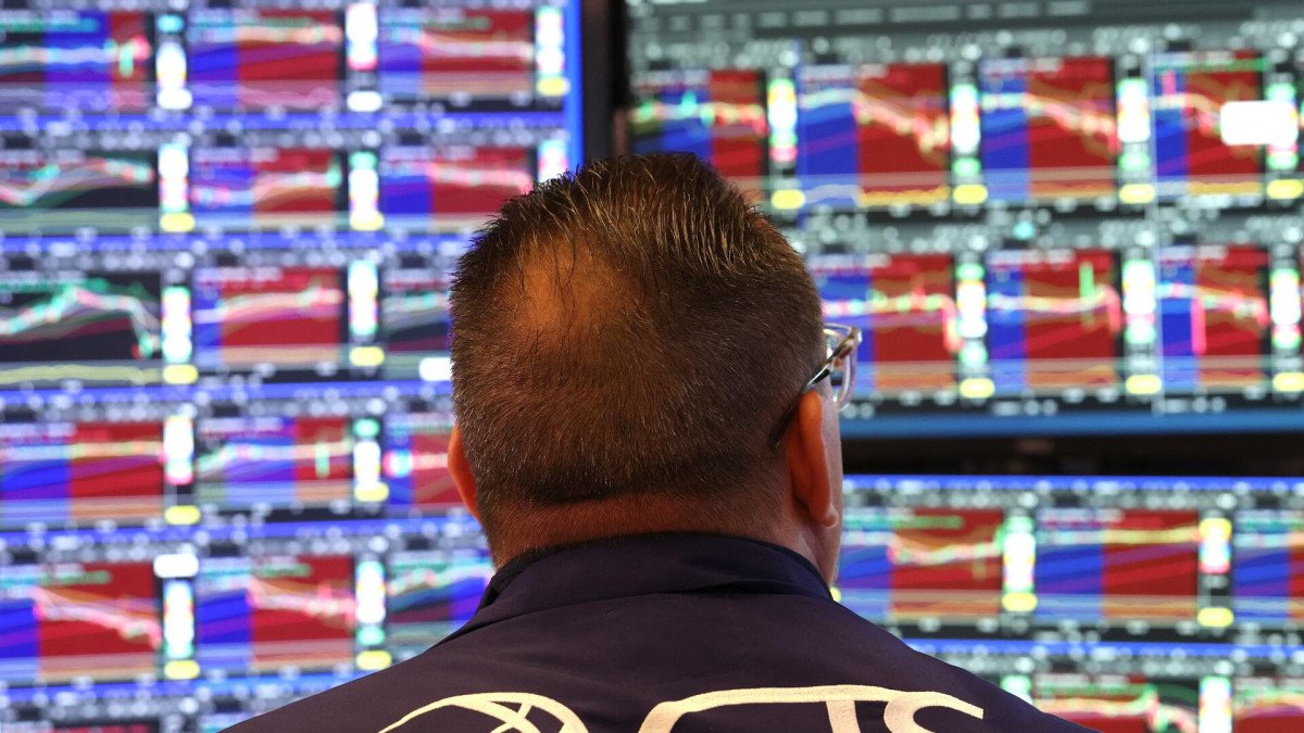 stock-market-today:-chips-take-a-breather