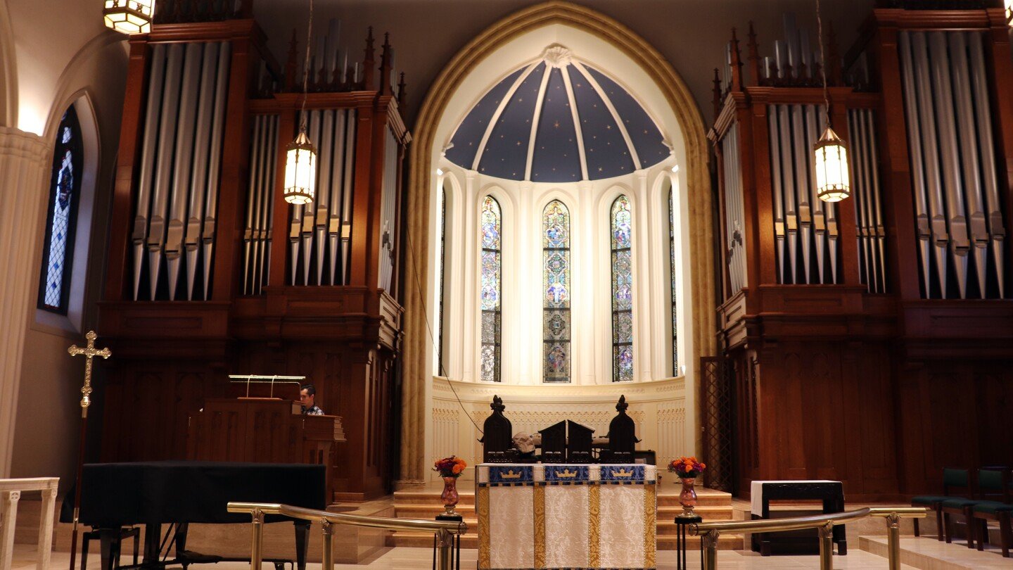 new-pipe-organ-signals-rebirth-for-episcopal-parish-after-fire,-flood-and-‘plague’
