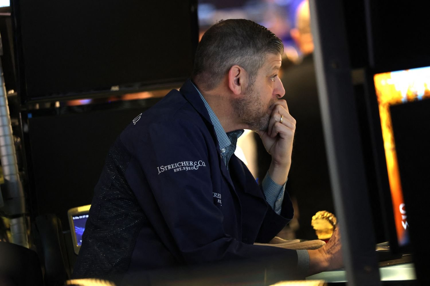 stocks-could-keep-rising-even-if-ai-spending-slows-down-here’s-why.