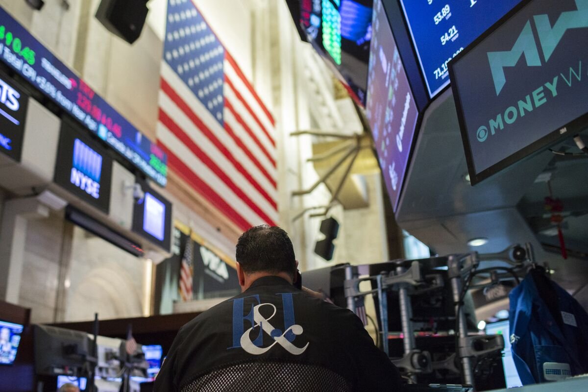 magnificent-7’s-stock-market-dominance-shows-signs-of-cracking