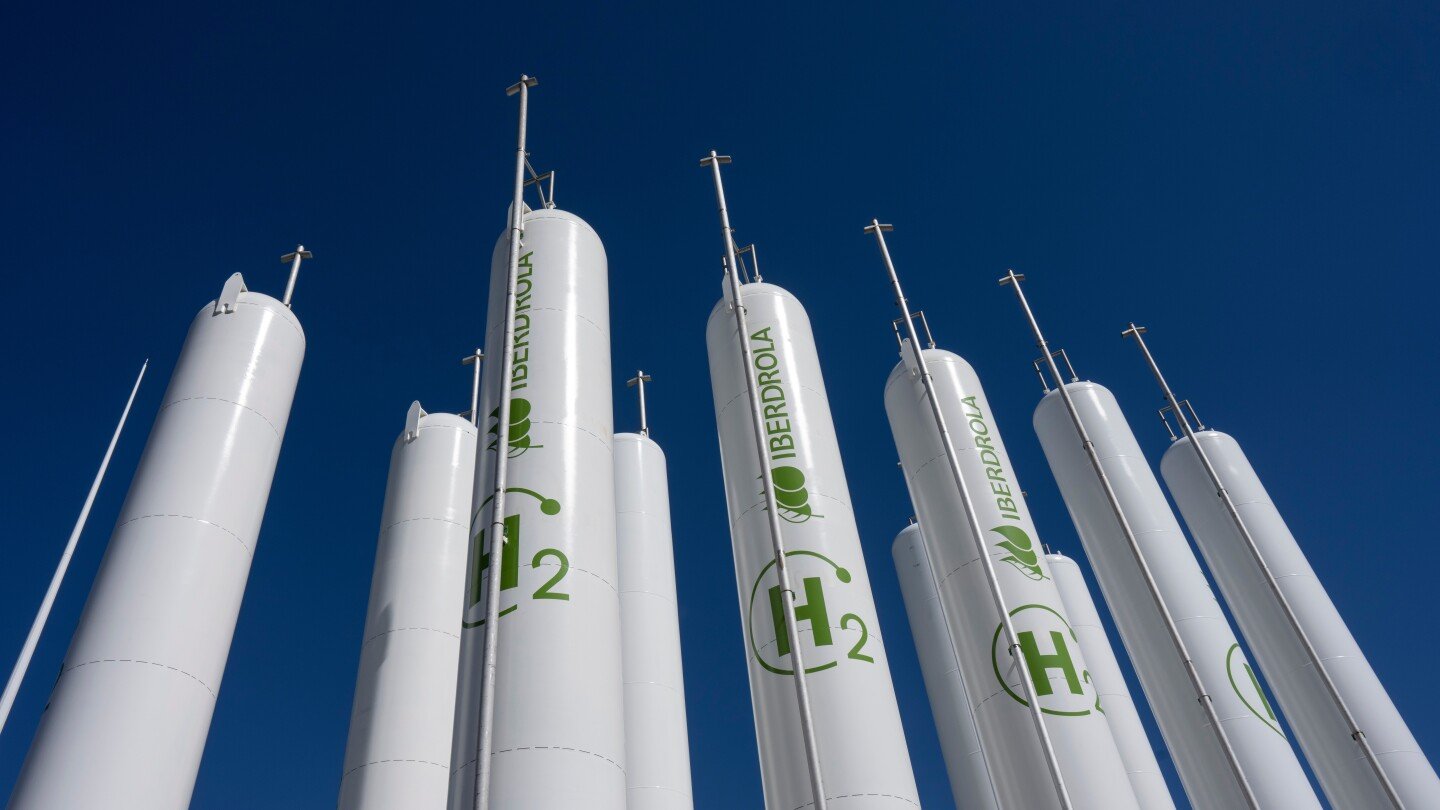 california-wants-to-mix-hydrogen-with-gas-to-cut-climate-pollution.-critics-say-that-poses-risks