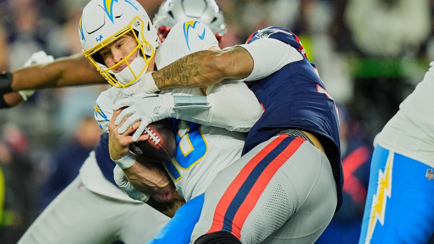 chargers-coach-jim-harbaugh-says-‘those-that-stay-will-be-champions.’-qb-justin-herbert-isn’t-sure