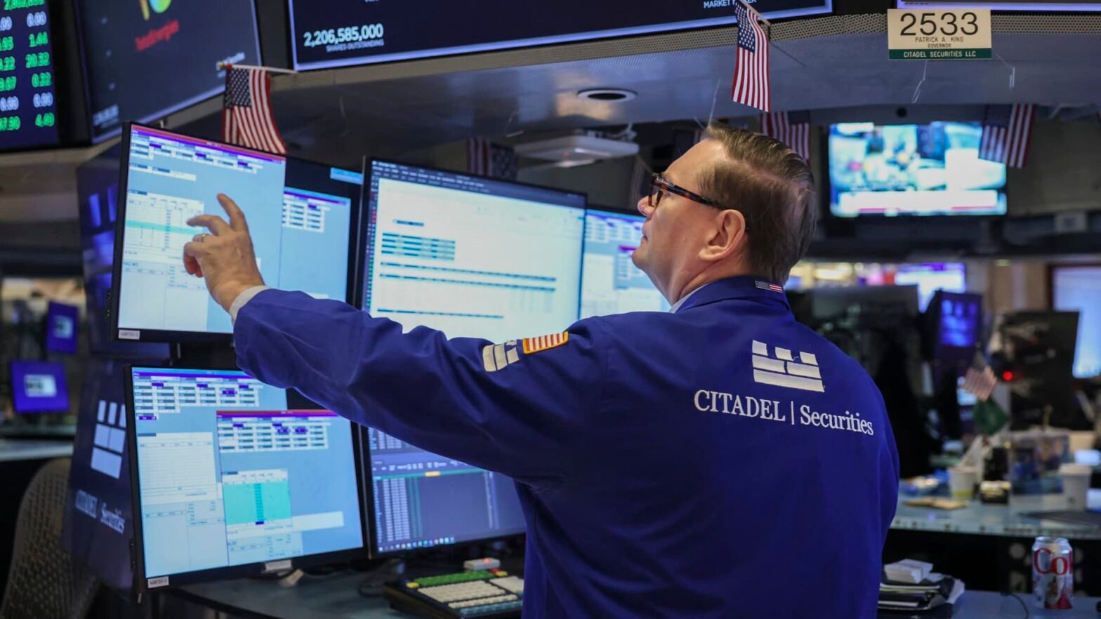 stock-futures-are-little-changed-ahead-of-consumer-inflation-report,-bank-earnings:-live-updates