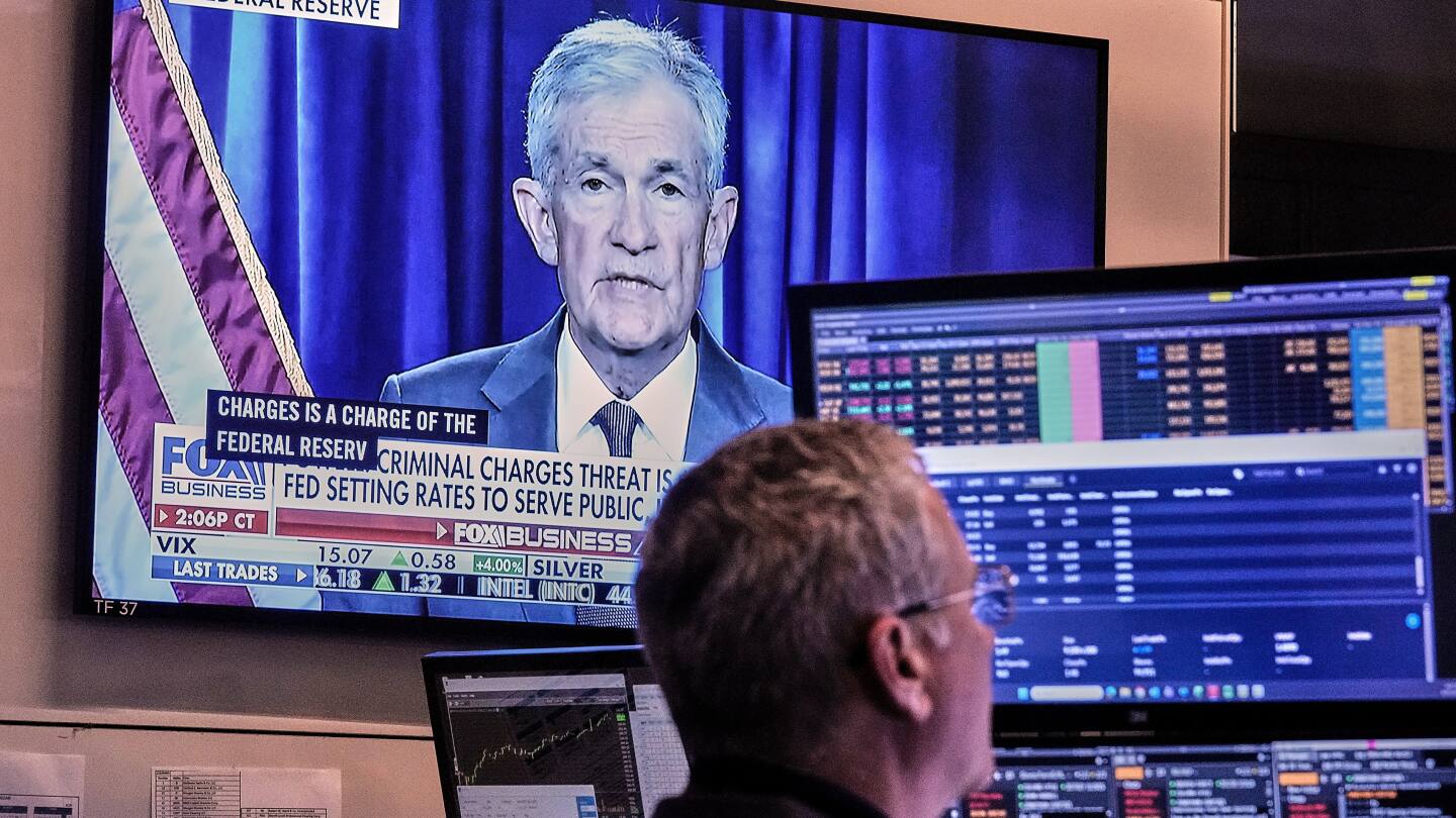 top-central-bankers-express-‘full-solidarity’-with-fed-chair-powell-in-clash-with-trump