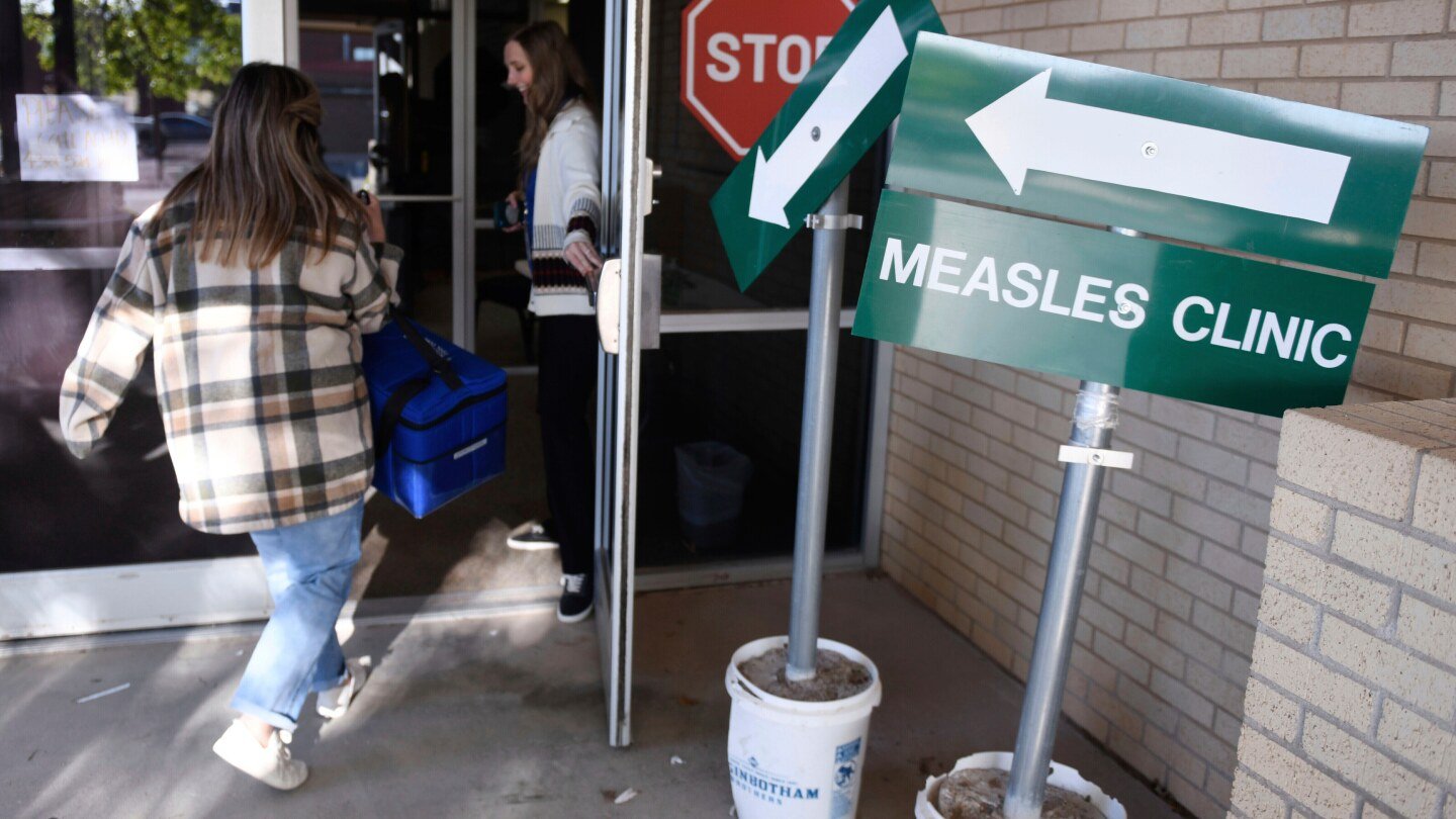 the-us-is-on-the-verge-of-losing-its-measles-elimination-status.-here’s-why-that-matters