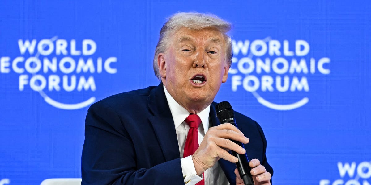 trump-touts-us-stock-outlook-at-davos,-calls-recent-sell-off-‘peanuts’