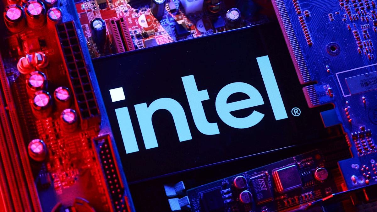 intel-stock-falls-after-q1-outlook-disappoints
