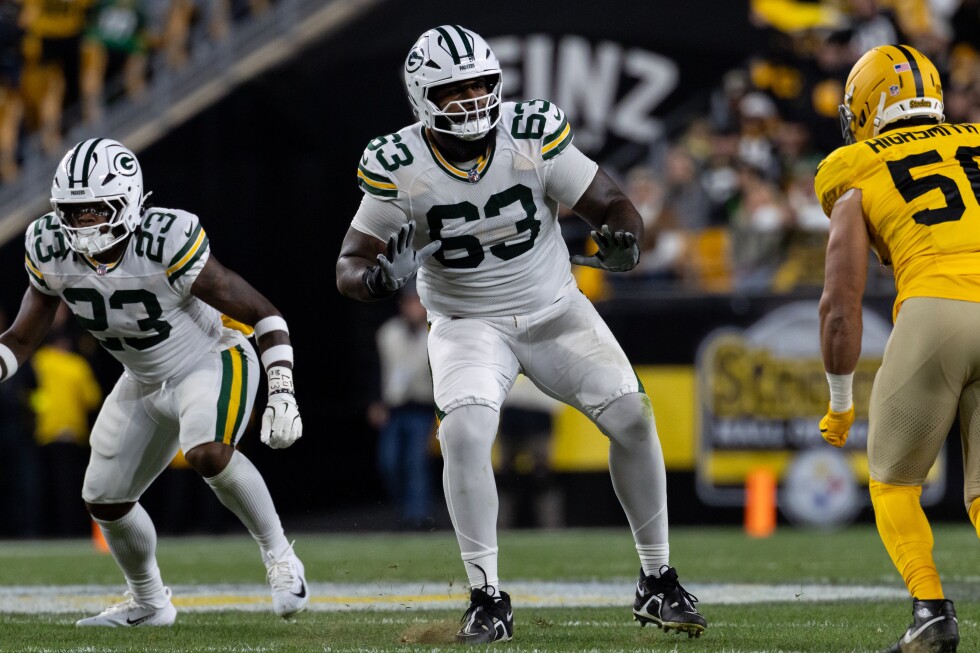 packers-offensive-tackle-rasheed-walker-arrested-on-gun-possession-charge-at-laguardia-airport