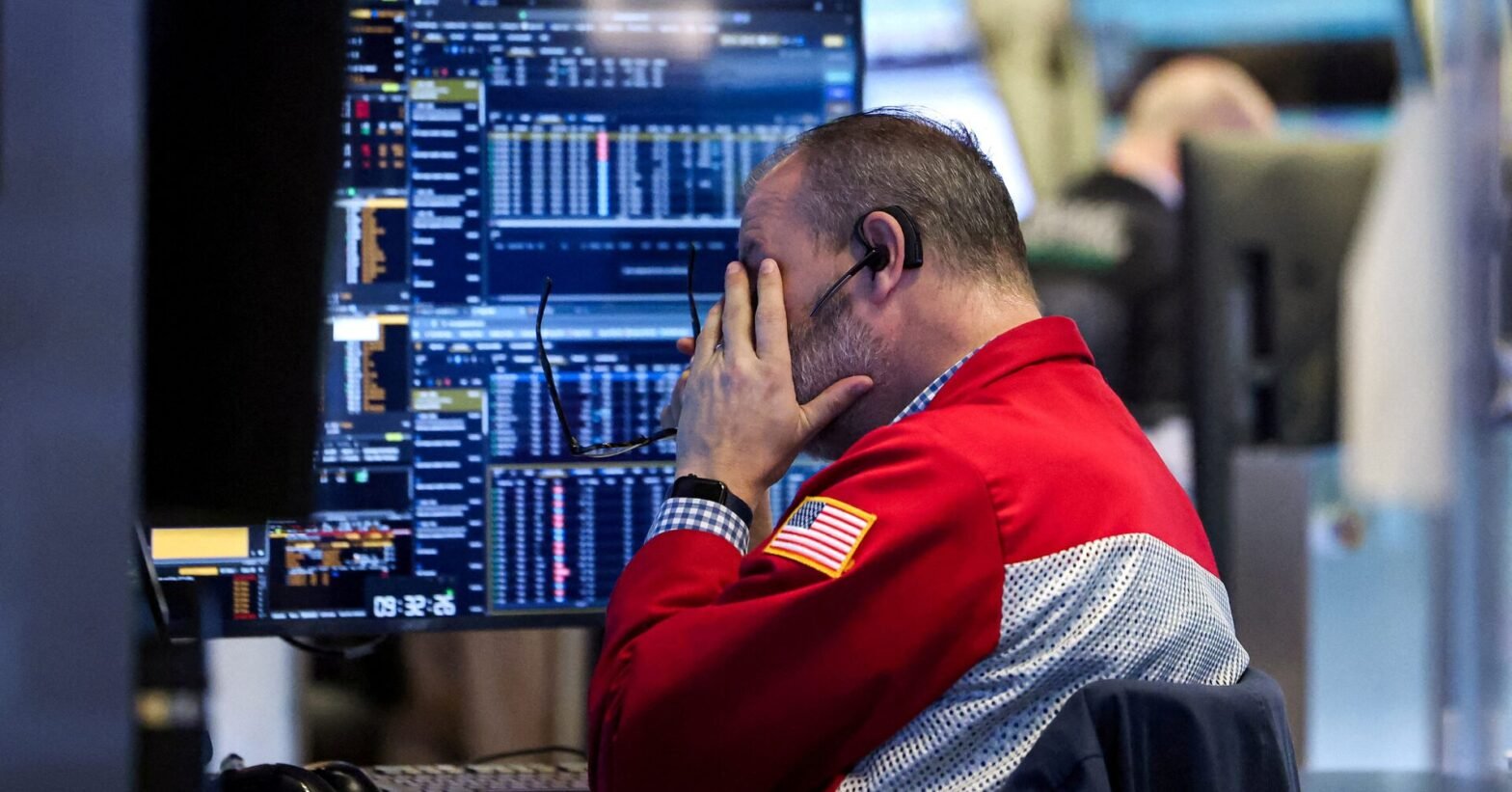 us-stock-index-futures-slip-as-mag-7-results,-fed-take-center-stage