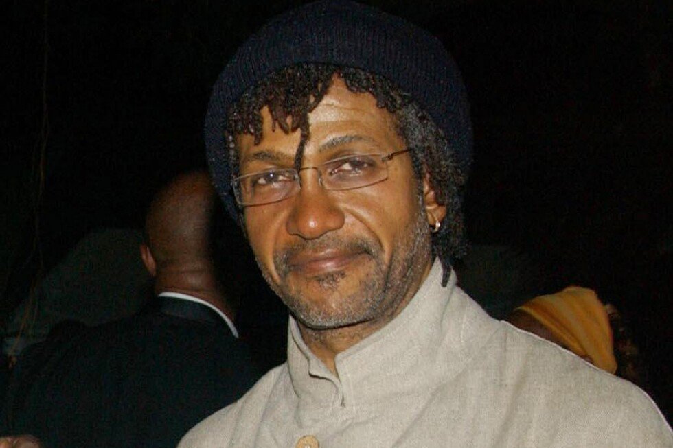 sly-dunbar,-legendary-reggae-drummer-who-anchored-tracks-from-bob-marley-to-bob-dylan,-dies-as-73