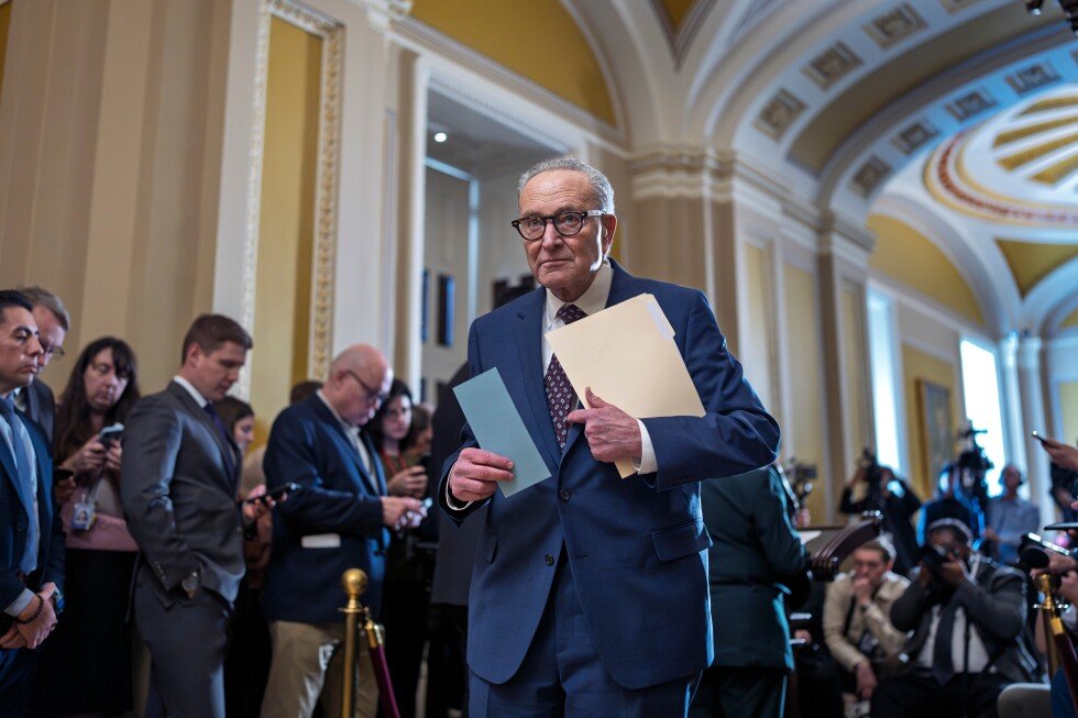 democrats-poised-to-trigger-government-shutdown-if-white-house-won’t-meet-demands-for-ice-reform