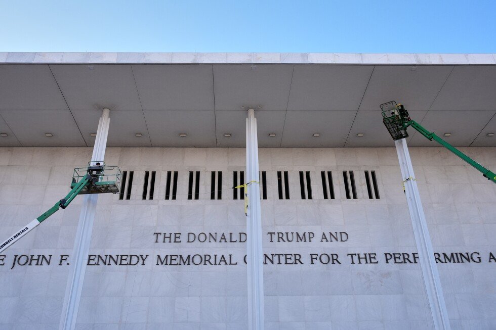 kennedy-center’s-head-of-artistic-programming-steps-down-2-weeks-after-taking-the-job