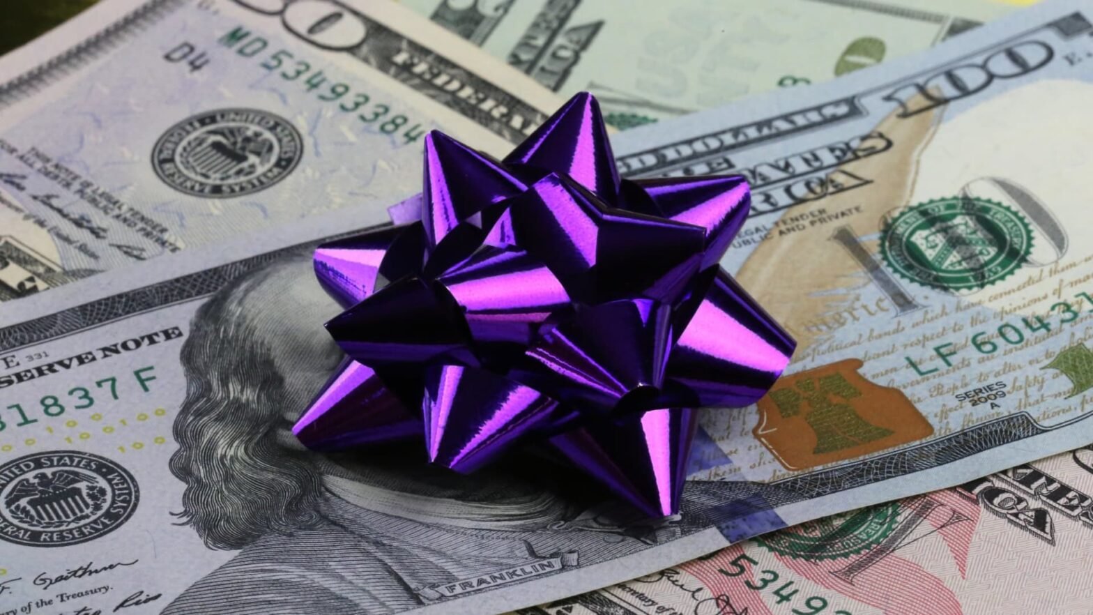 giving-to-donor-advised-funds-surges-on-expiring-tax-cuts-and-a-hot-stock-market