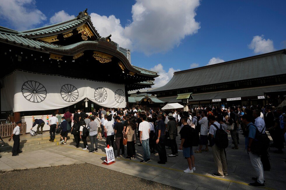 cancelan-evento-de-cartas-pokemon-en-controvertido-santuario-japones-tras-protestas-de-china