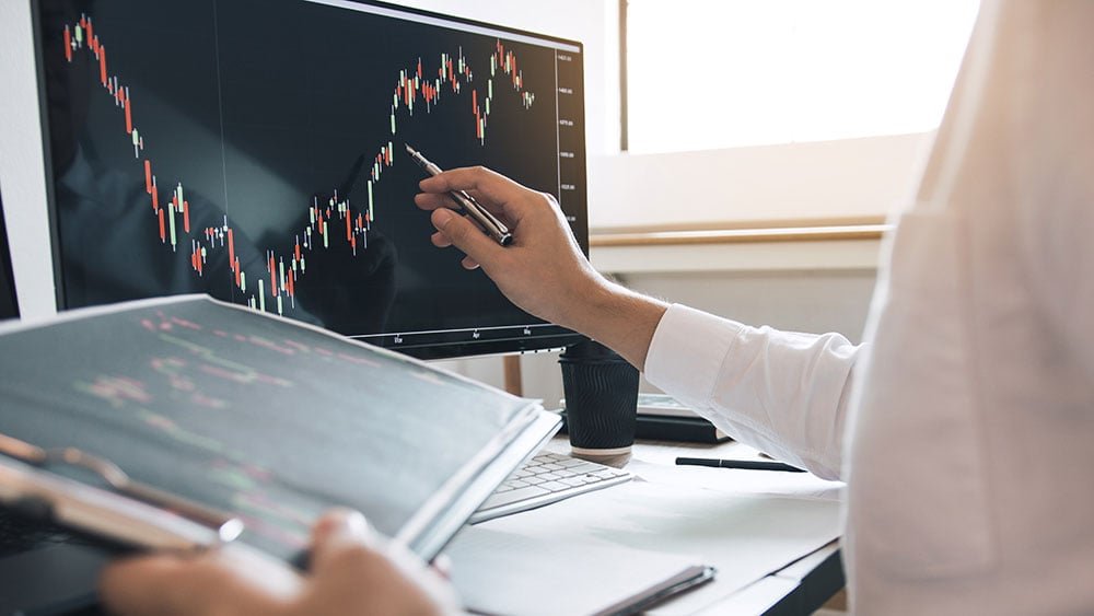 5-stocks-to-watch-trade-near-buy-points;-three-are-data-center-plays