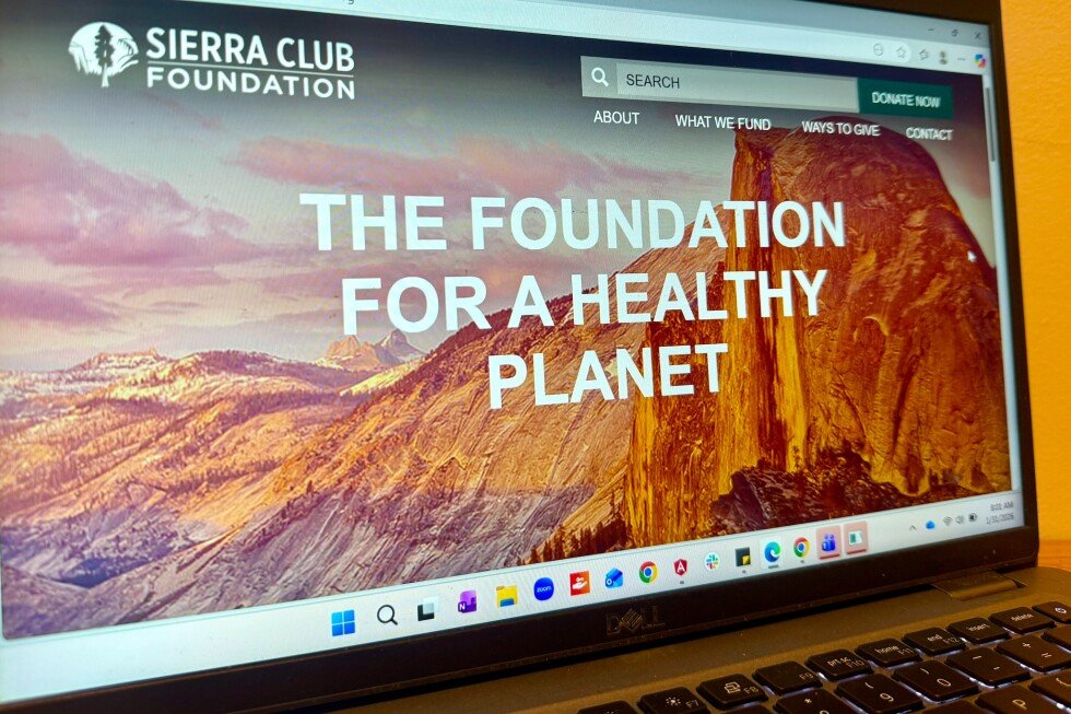 a-former-sierra-club-foundation-director-sues-over-internal-racism-that-he-says-hinders-its-mission