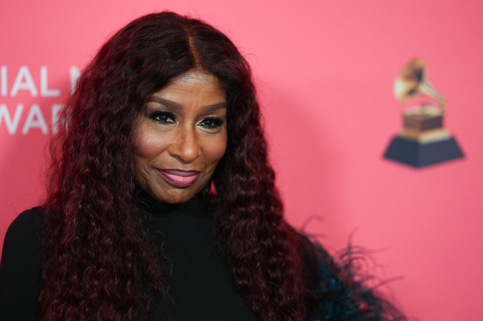 chaka-khan,-cher,-whitney-houston,-fela-kuti-get-grammys-life-achievement-awards