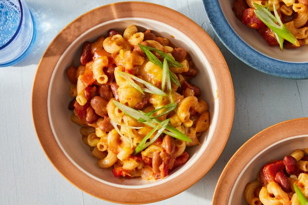 is-it-chili?-is-it-mac-and-cheese?-this-slow-cooker-recipe-combines-the-best-of-both