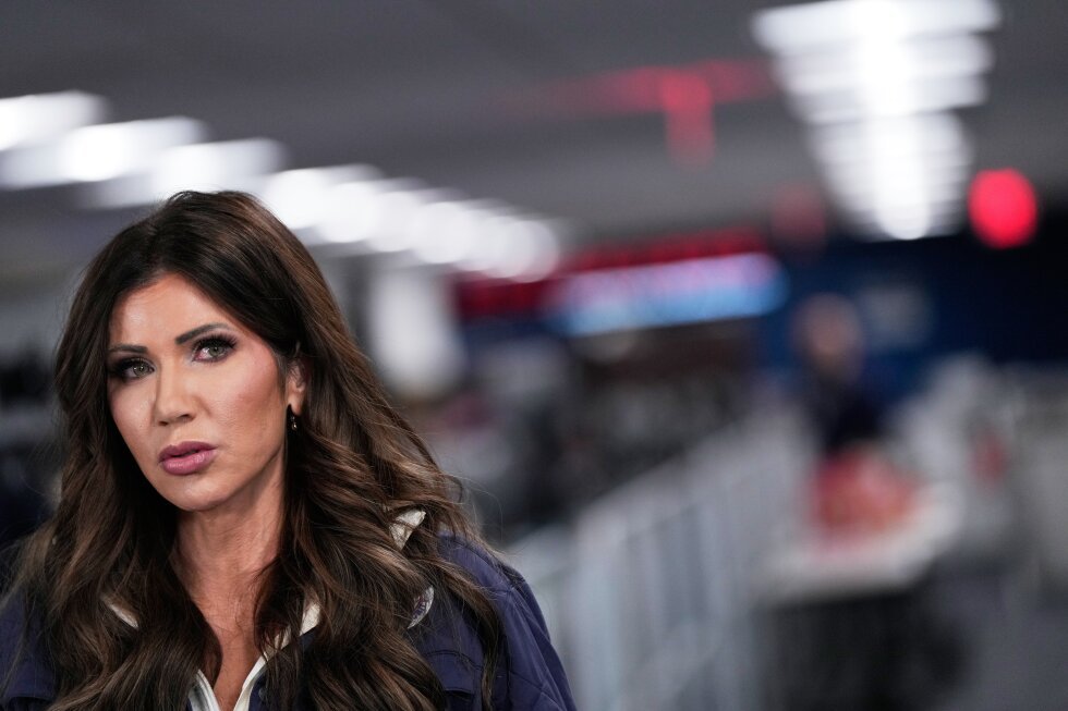 every-homeland-security-officer-in-minneapolis-is-now-being-issued-a-body-worn-camera,-noem-says