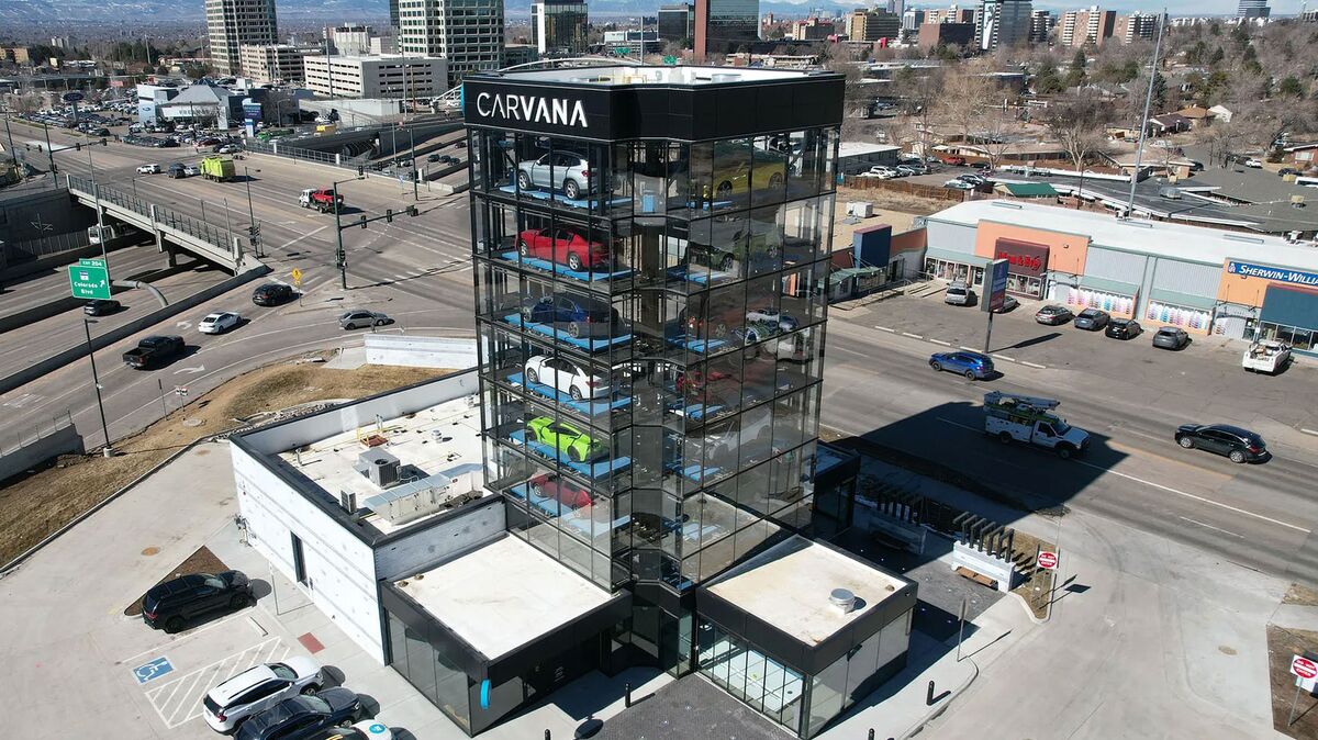 carvana’s-red-hot-growth-runs-on-a-cycle-of-borrowed-money