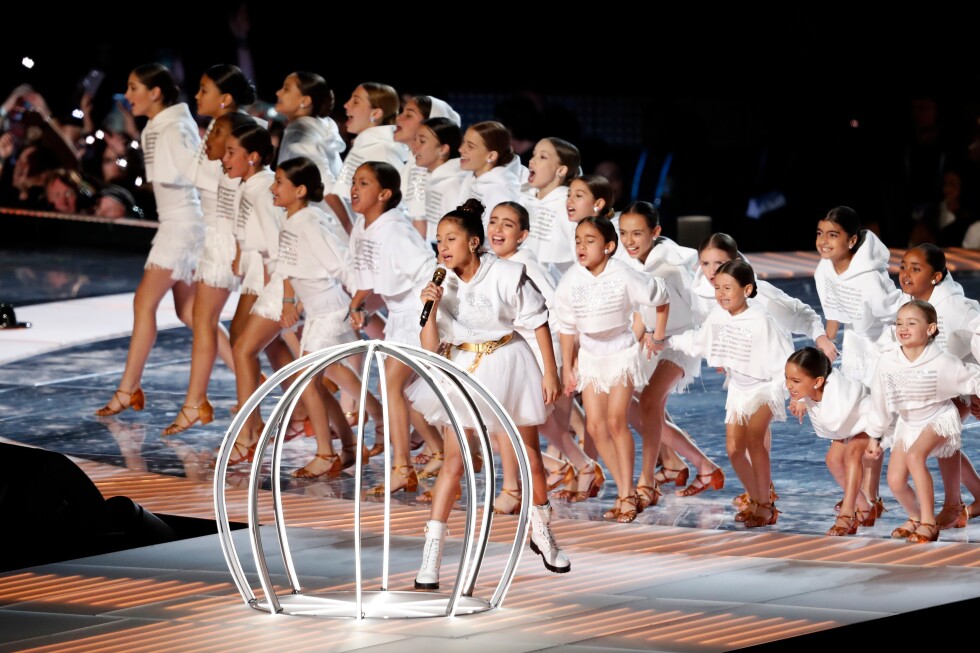 how-super-bowl-halftime-moments-became-flashpoints-from-the-‘wardrobe-malfunction’-to-caged-kids