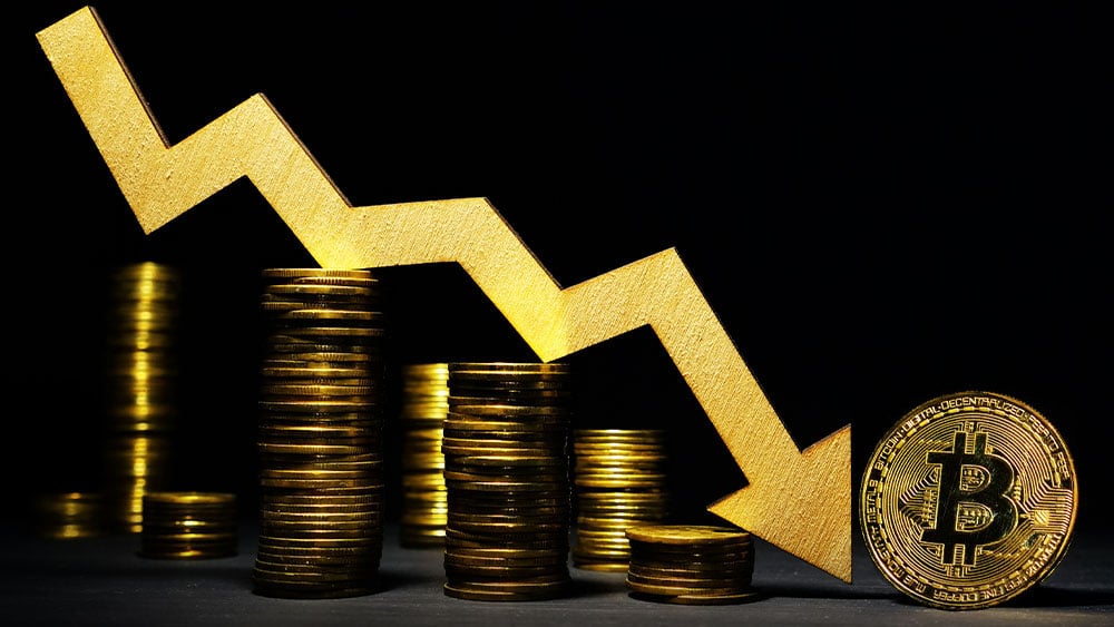 futures:-stocks-tumble,-bitcoin-dives;-amazon-skids-late