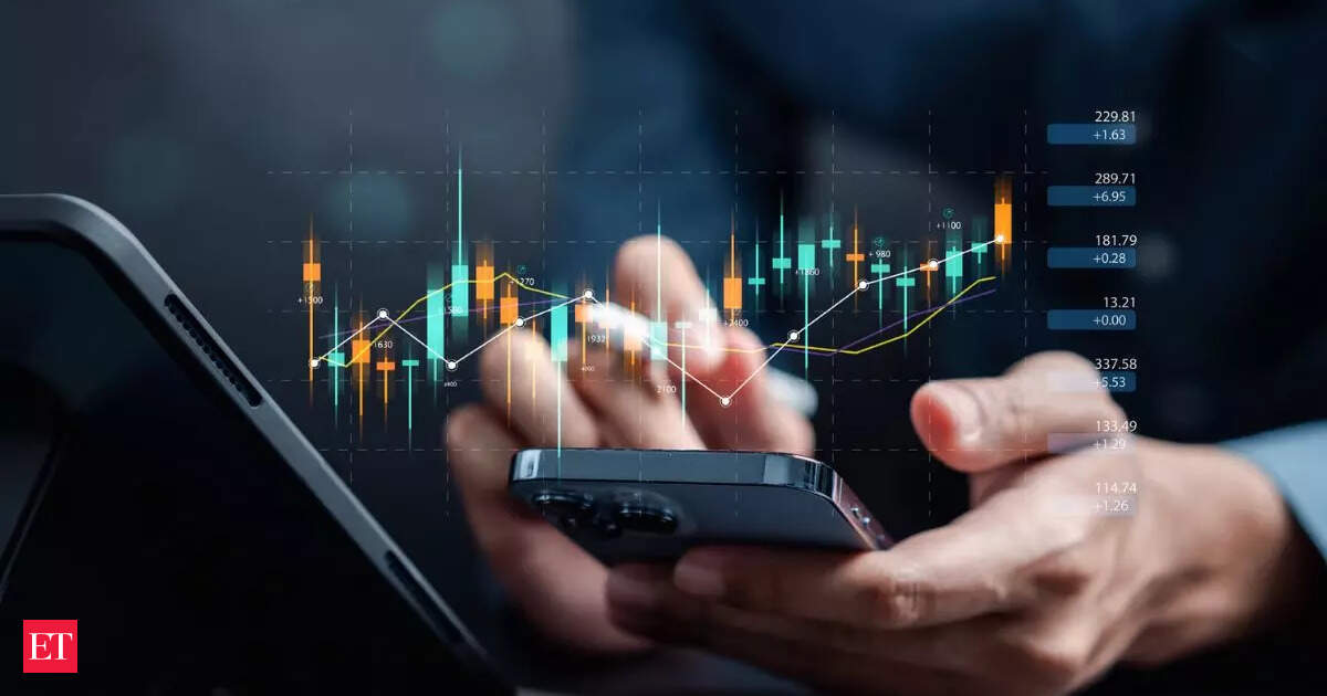 dow-tsunami-lifts-us-stock-market-on-a-record-surge-today-–-why-dow,-s&p-500-and-nasdaq-suddenly-pumped-up-as-as-tech-stcoks-rebound