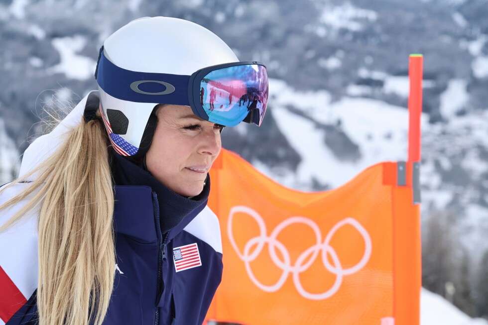lindsey-vonn-completes-another-training-run-and-ready-to-race-olympic-downhill-on-injured-knee