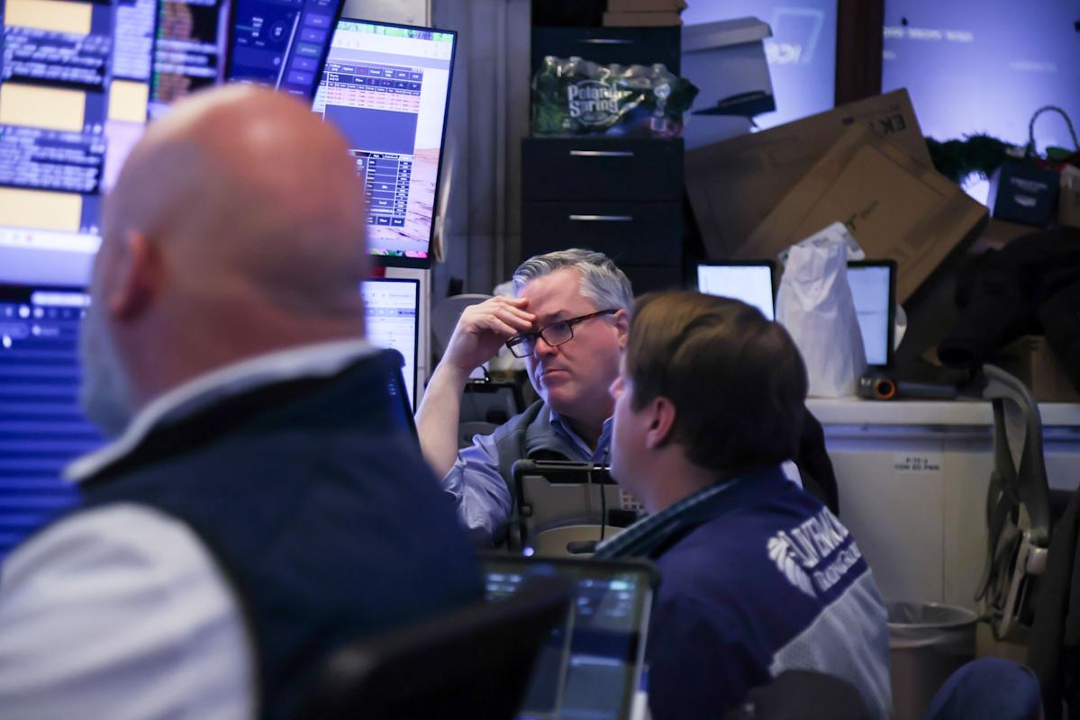 goldman-traders-warn-stock-selling-isn’t-over-in-choppy-market