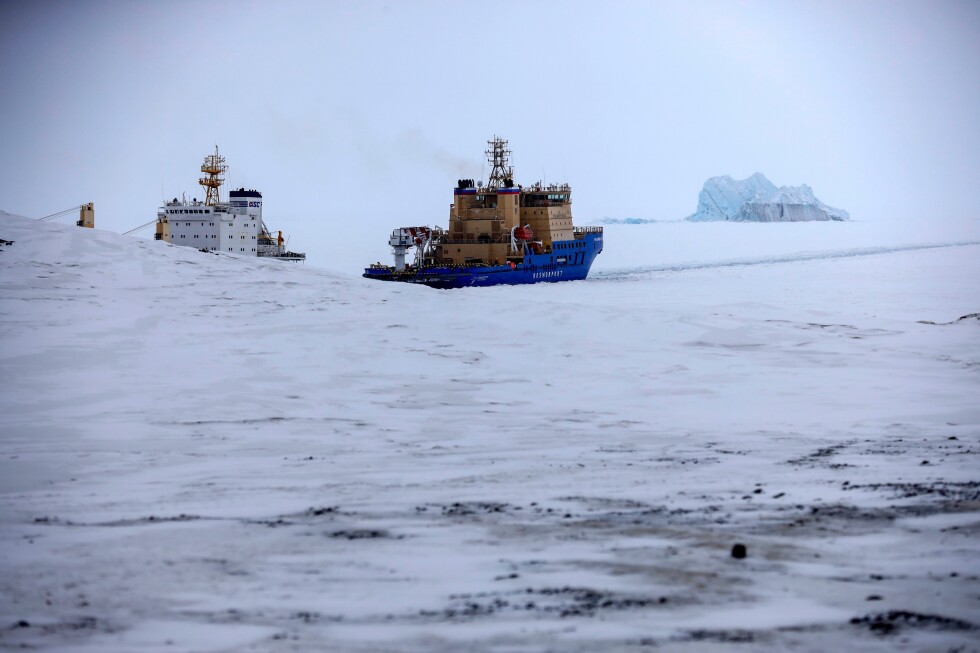 in-the-arctic,-the-major-climate-threat-of-black-carbon-is-overshadowed-by-geopolitical-tensions