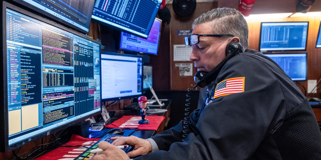 us.-stocks-drift-higher-as-gold,-silver-and-bitcoin-stabilize